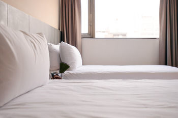 Taichung Kiwi Express Hotel - Chenggong Rd