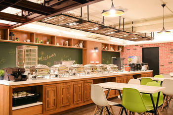 Taichung Kiwi Express Hotel - Chenggong Rd