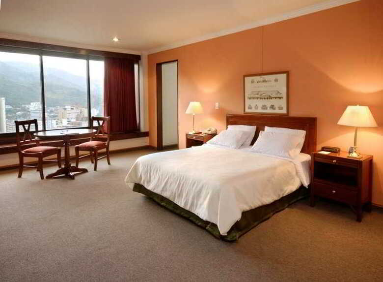 Hotel Torre De Cali Plaza