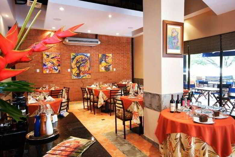Hotel Torre De Cali Plaza