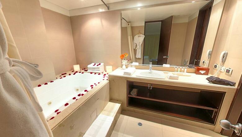 Madisson Inn Hotel & Luxury Suites