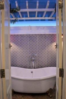 Hotel Baan Yenchai
