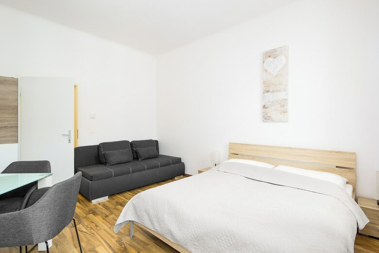 Checkvienna � Apartment Haberlgasse