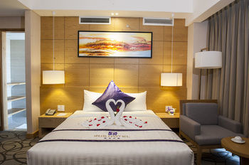 Iris Hotel