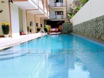 Sun & Sands Beach Hotel
