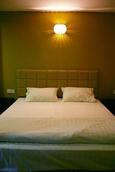 Hotel De Nice Inn
