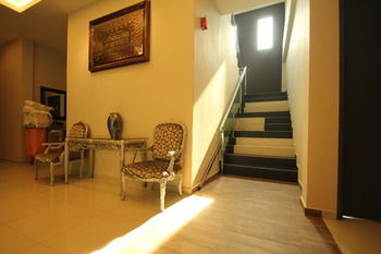 Hotel Eastville Residence