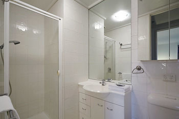 Gem Apartments