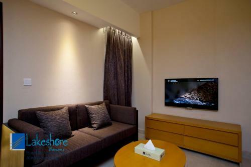 Hotel Lakeshore Banani