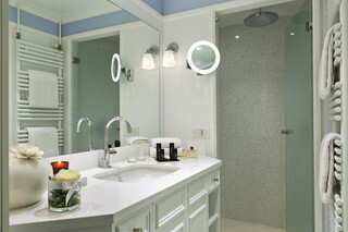 Hotel Hermitage Barriere