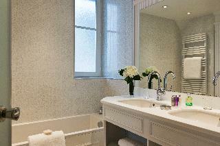 Hotel Hermitage Barriere
