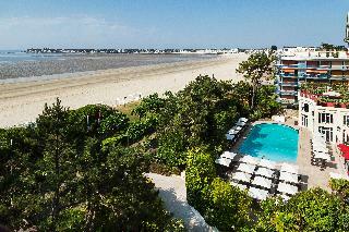 Hotel Hermitage Barriere