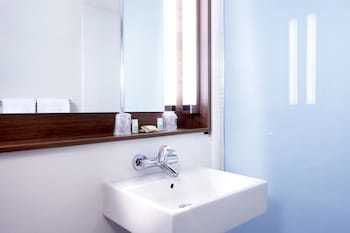Hotel Campanile Chartres