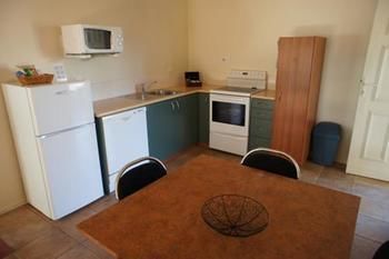 Bks Egmont Motor Lodge