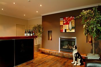 Emerald Spa Motor Inn