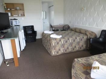 Central Court Motel