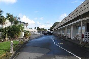 Central Court Motel