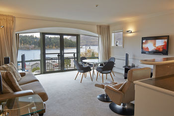 Hotel The Waterfront