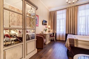 Pushka Inn Hotel