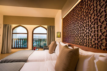 Fanar Hotel And Residences