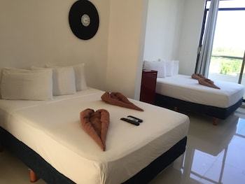 Aparthotel Encantada Condohotel