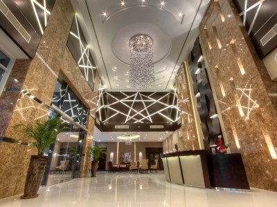 Atiram Premier Hotel