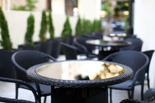 Dizengoff Avenue Hotel