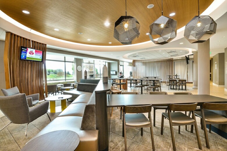 Hotel Springhill Suites By Marriott Grand Forks