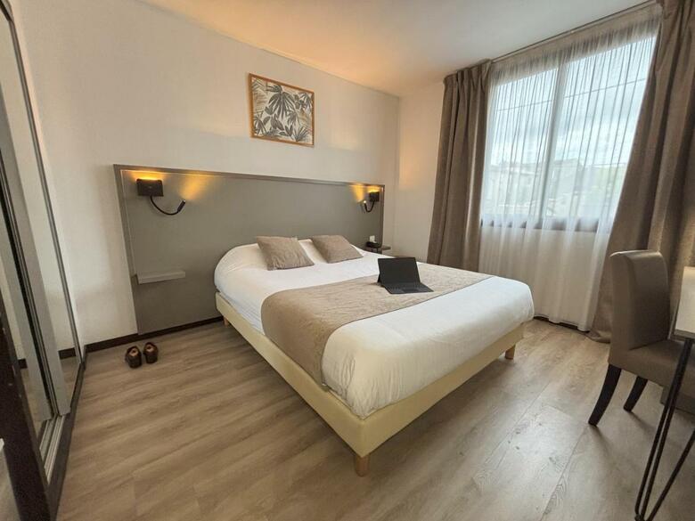 Inter-hotel Le Valois