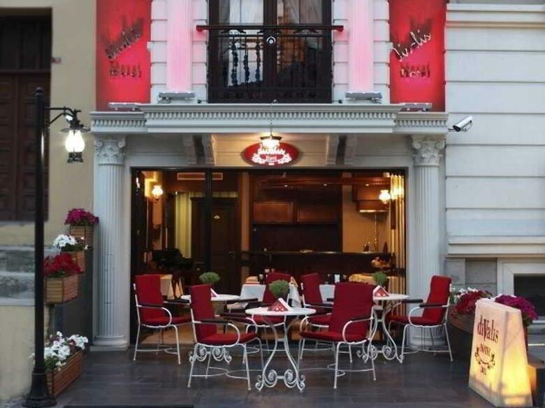 Divalis Hotel