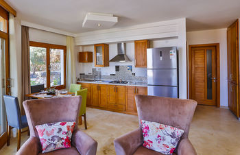 Cinarlar Apart Hotel