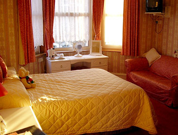 Hotel The Moorings - Guest House