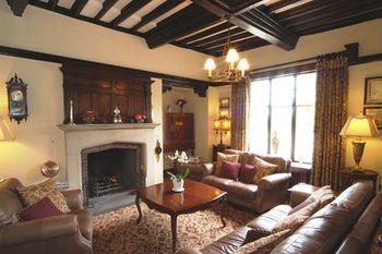 Dunsley Hall Hotel