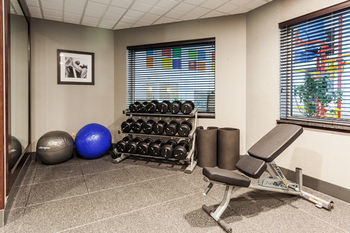 Holiday Inn Express Hotel & Suites Rapid City