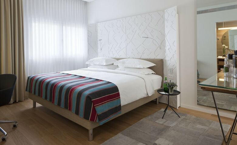 Hotel Adiv