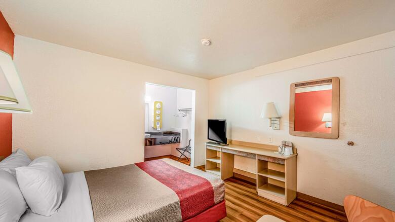 Motel 6 Eureka