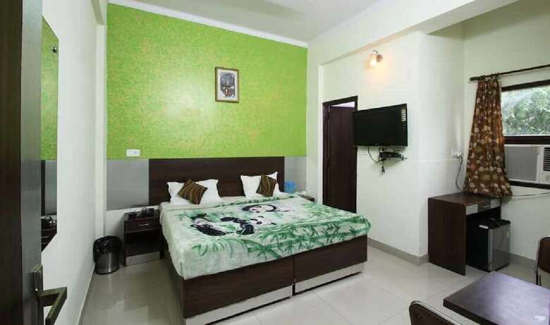 Hotel Anand Villa