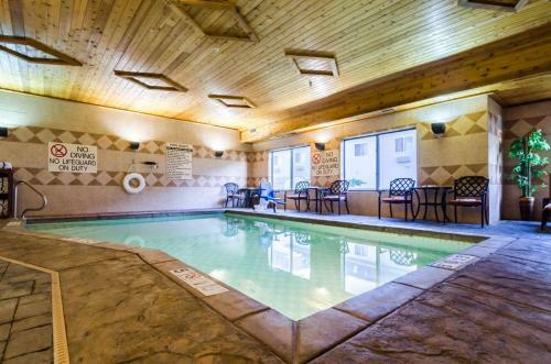 Hotel Comfort Suites Salina