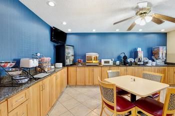 Hotel Super 8 Hutchinson