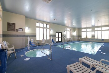 Hotel Comfort Inn And Suites