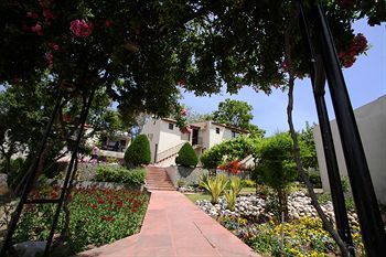 Hotel Country Inn - Bhimtal