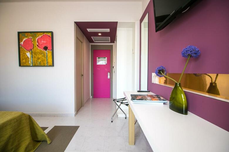 Hotel The Purple By Ibiza Feeling - Gay Only