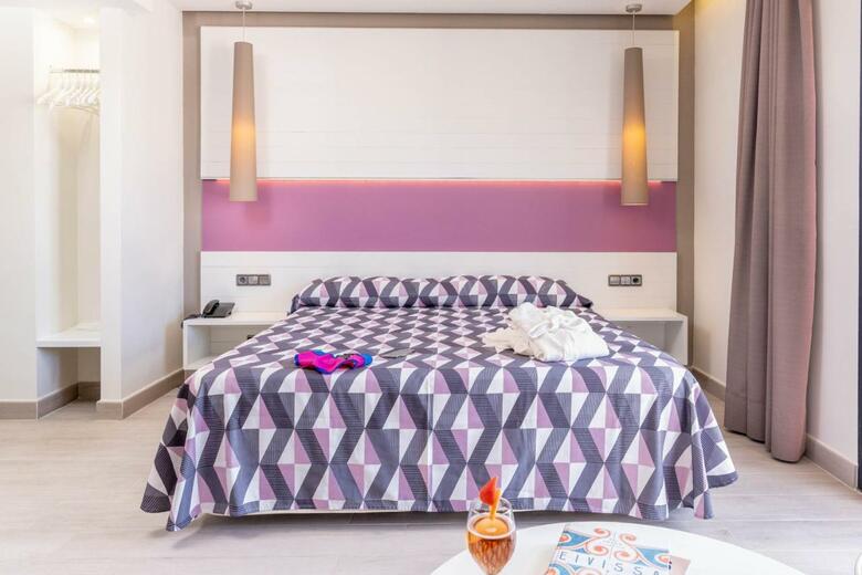 Hotel The Purple By Ibiza Feeling - Gay Only