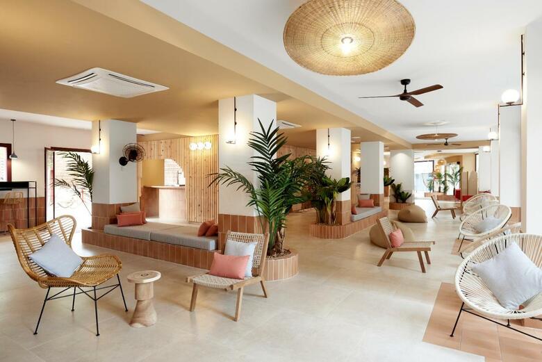 Hotel Tent Lloret De Mar