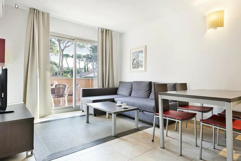 Aparthotel Bardon