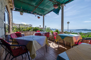 Hotel Guesthouse Moreti?
