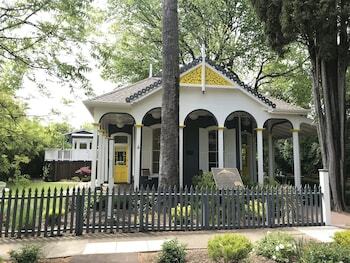 Bed & Breakfast Brannan Cottage Inn