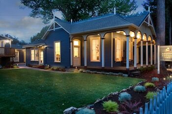 Bed & Breakfast Brannan Cottage Inn