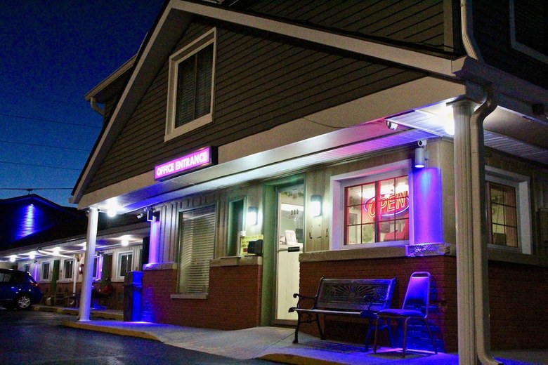 Campbell's Motel