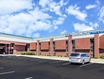 Hotel Baymont Inn And Suites Elkhart